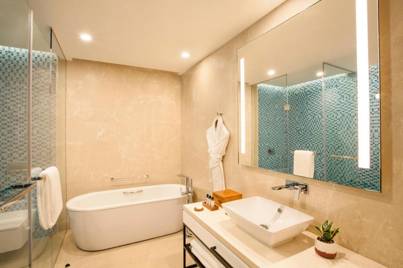 Hyatt Regency Thrissur Hotel Buitenkant foto